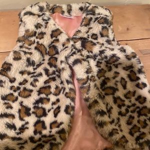Hanna Anderson cheetah print faux fur girls vest